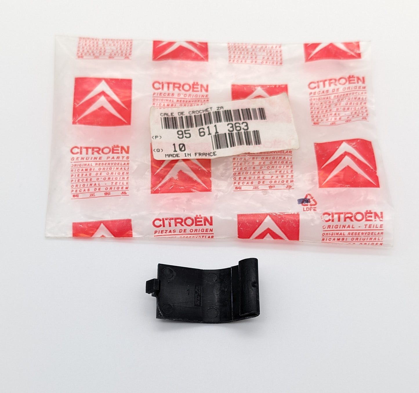 Citroen AX Bonnet Spring Holder Support, 95611363, 95 611 363