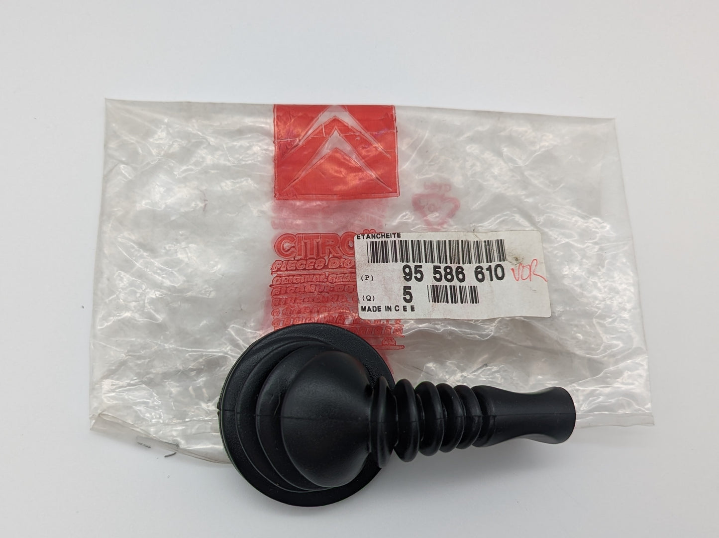 Citroen AX Wing Mirror Adjuster Sheath/ Leak Stop, 95 588 610, 95588610