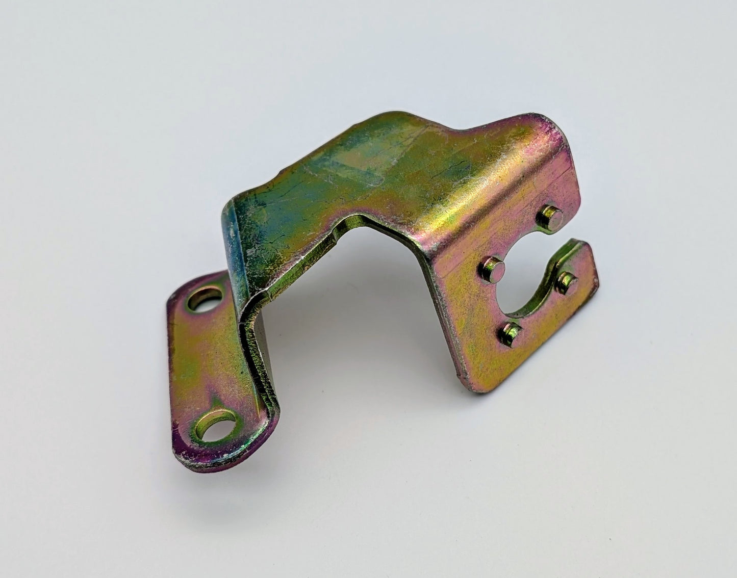 brake bracket right side 95599611