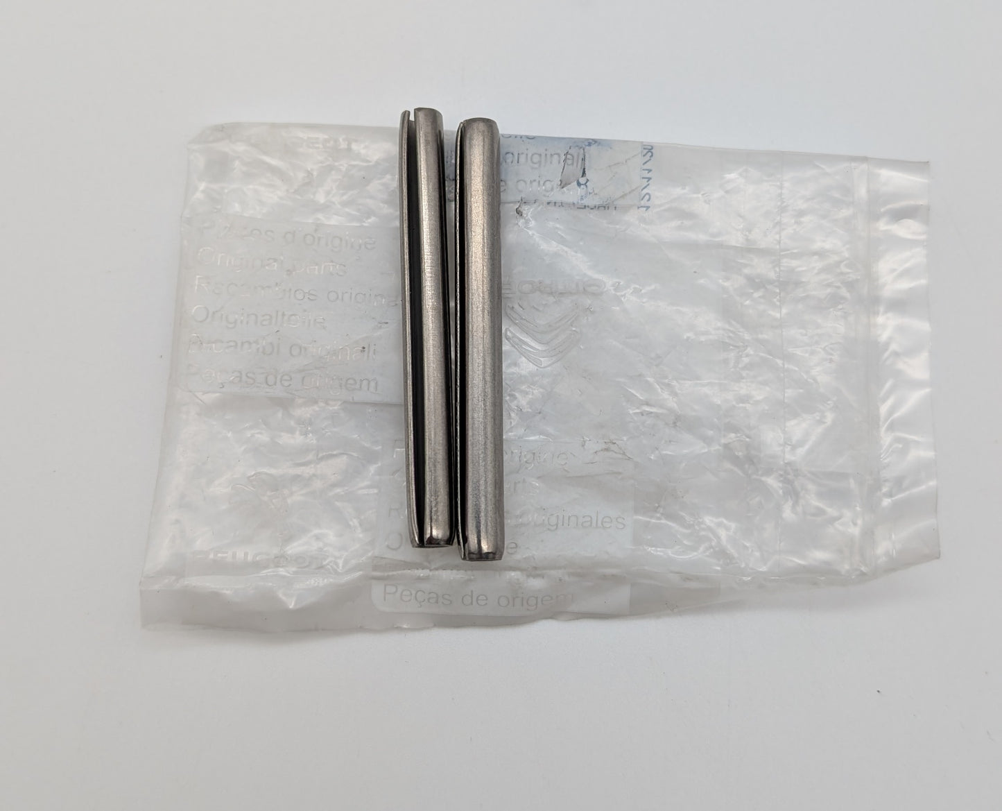 Citroen AX Door Hinge Shaft, 6999CJ