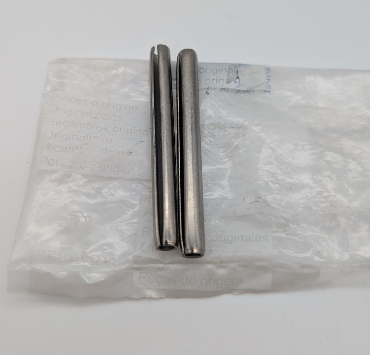 Citroen AX Door Hinge Shaft, 6999CJ