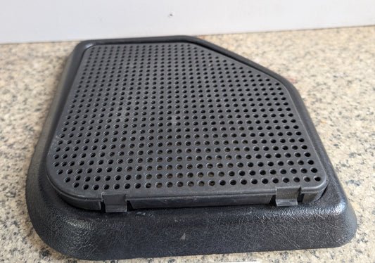 Citroen AX 1.1 Right Side Speaker Grill / Cover 9608191777