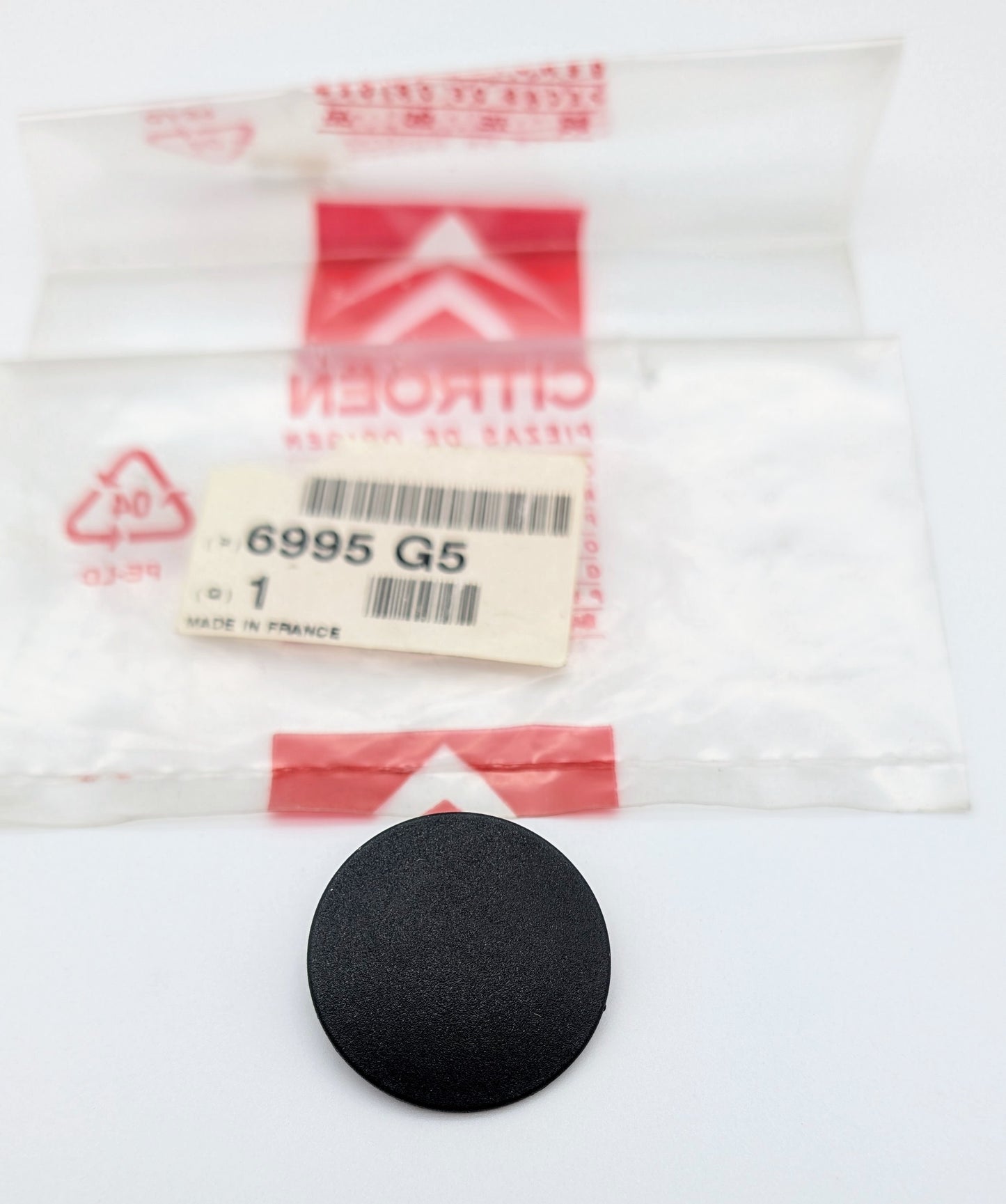 Citroen AX bulkhead retaining clip 6995G5