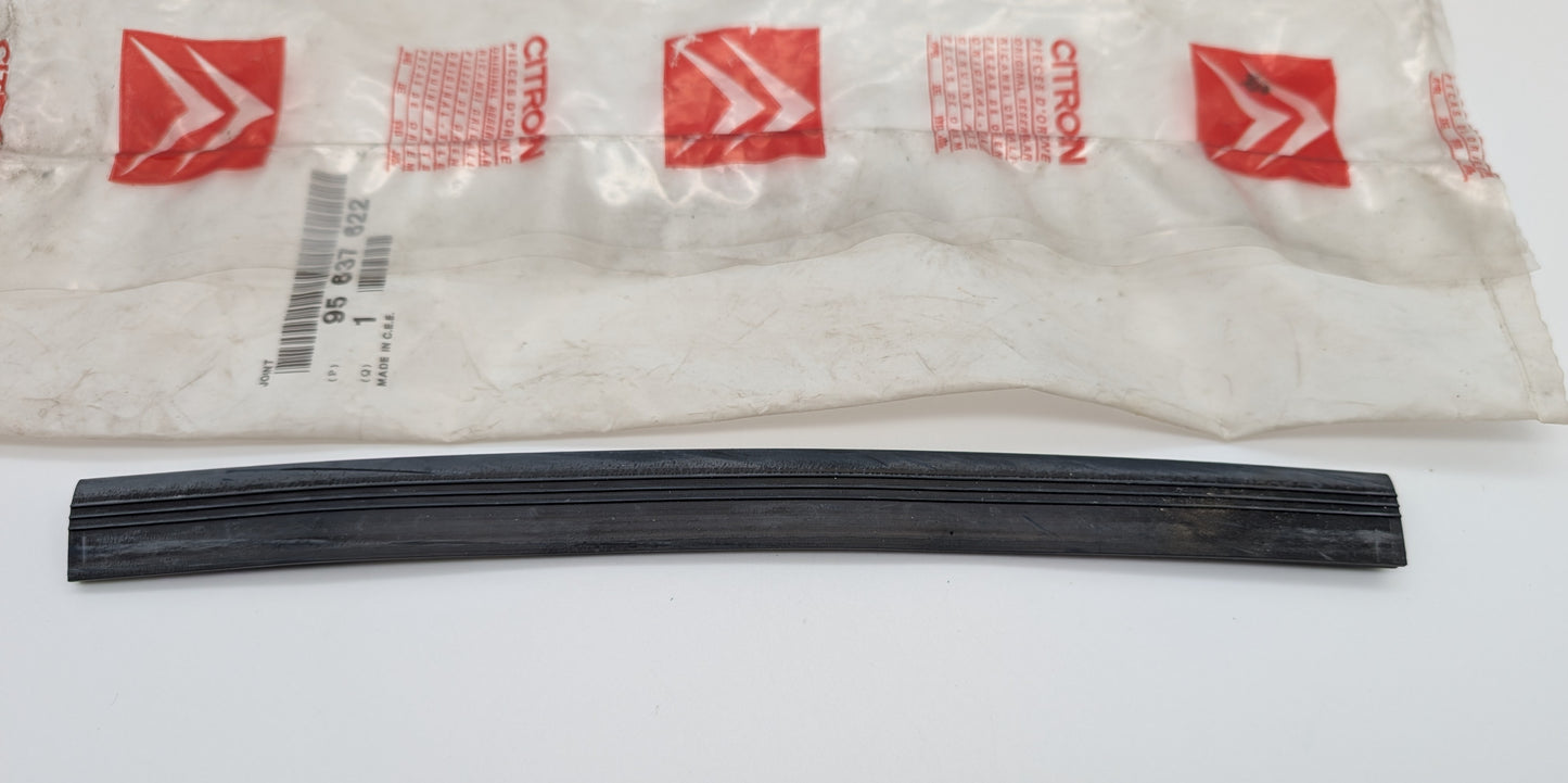 Citroen AX Window Channel Seal, 95 637 622, 95637622