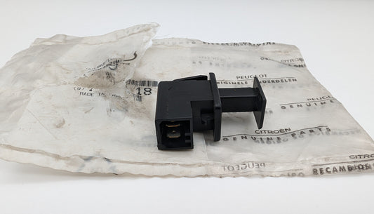 Citroen AX glove box light switch 633918