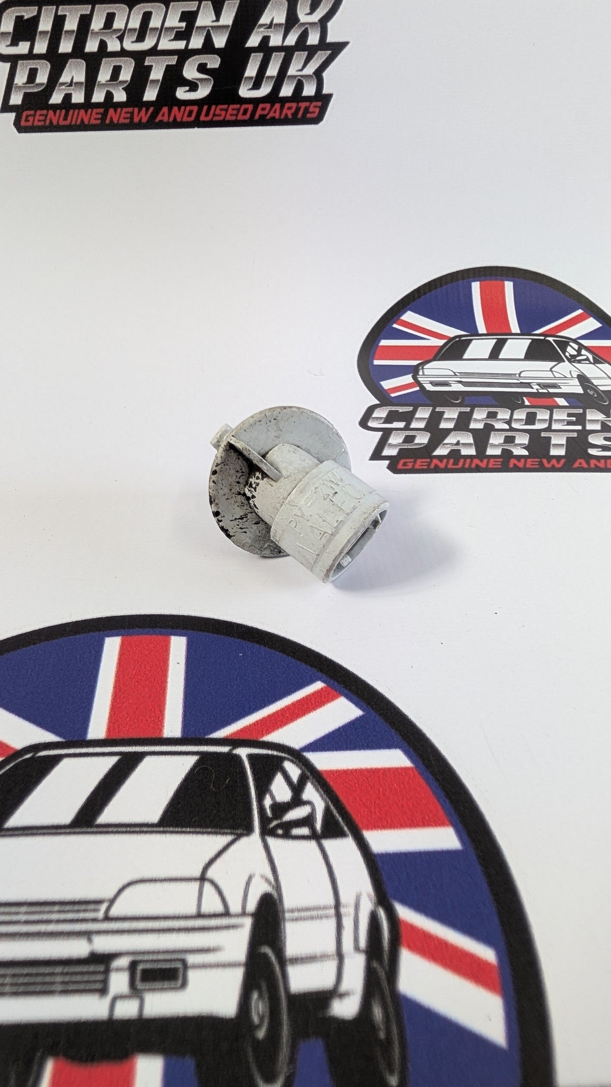 Citroen AX Valeo Indicator Bulb Holder