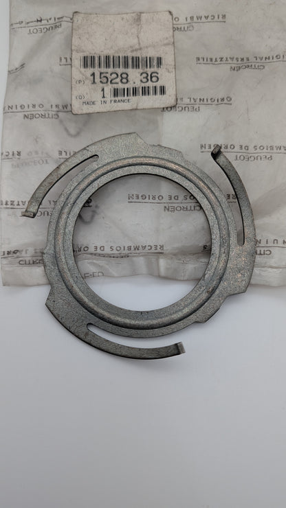 Citroen AX Fuel Pump Retainer Washer,  1528.36