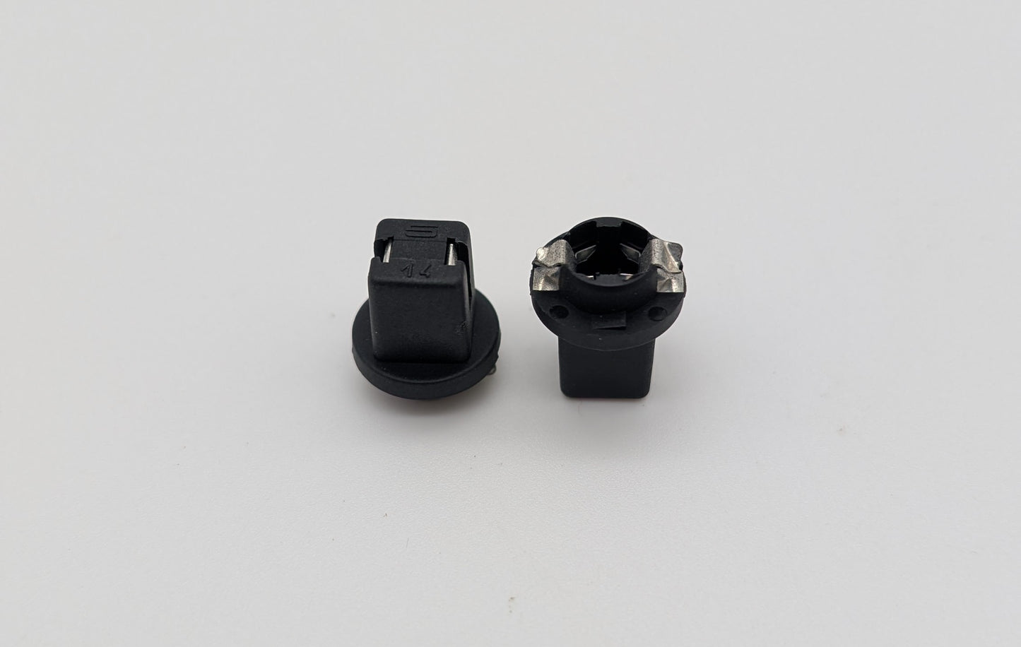 Citroen AX Cluster Bulb Holder, 75467140