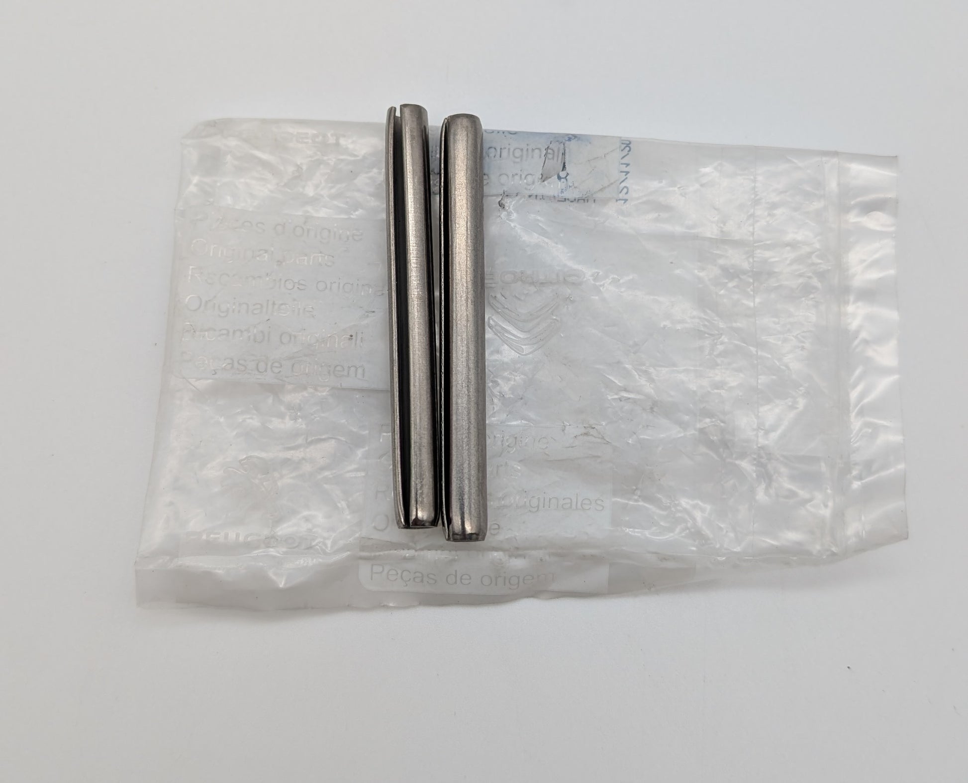 Citroen AX Door Hinge Shaft, 6999CJ