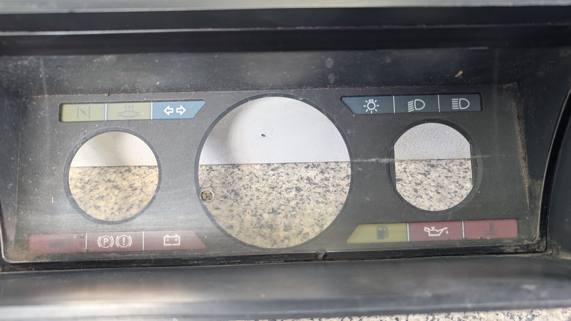 citroen AX mk1 cluster surround