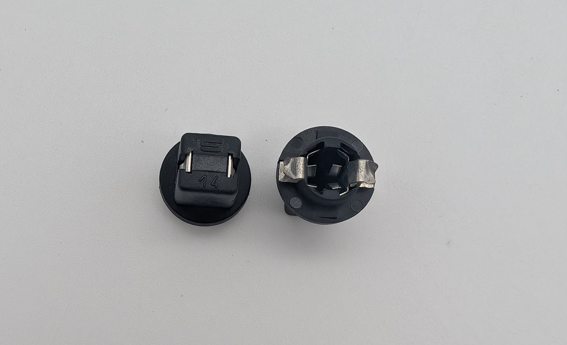 Citroen AX Cluster Bulb Holder, 75467140