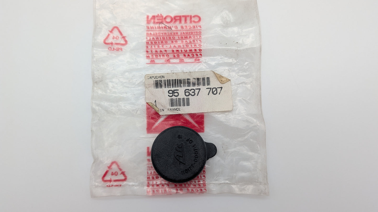 Citroen AX Front Brake Protector Plug, 95 637 707, 95637707